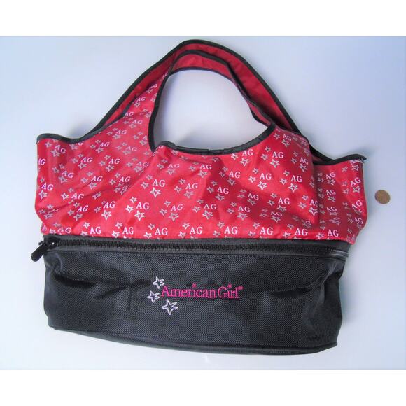 American Girl Red Black DOLL CARRIER Shoulder Tote Bag Purse w/ Accesories Pouch - Picture 6 of 9